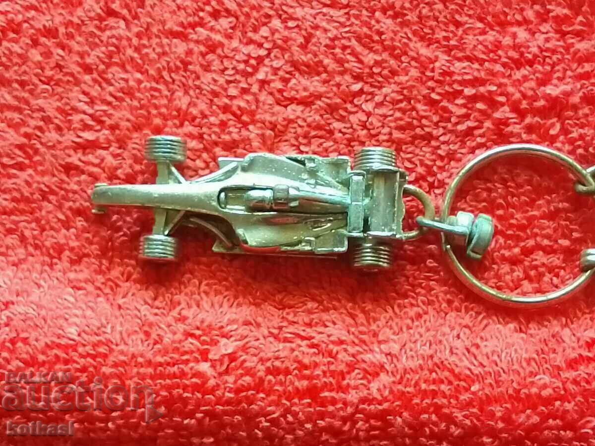 Vintage Ferrari Shell Metal Keychain with price 10.50 BGN | € 5.37 Vintage Ferrari Shell Metal Keychain with price 10.50 BGN | € 5.37