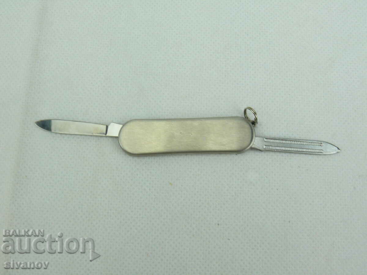 Delivery of Old #2335 pocket knife Delivery of Old #2335 pocket knife