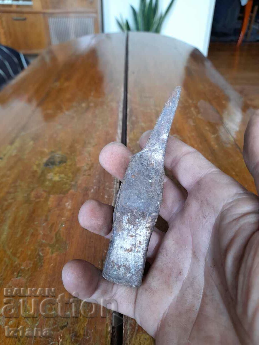 Delivery of Old hammer, hammer Delivery of Old hammer, hammer