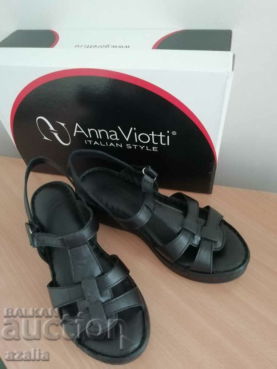 Italian leather sandals, black, size 36