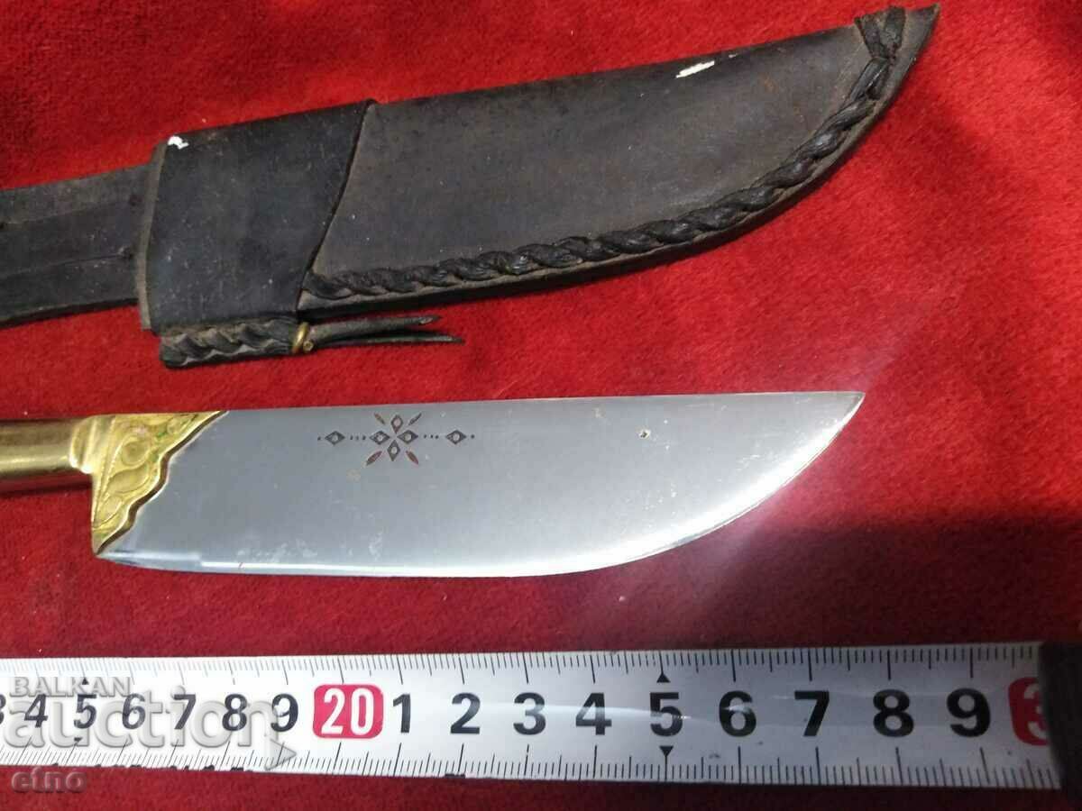 OLD BULGARIAN KNIFE - GIFT BY CASE - 5 OLD BULGARIAN KNIFE - GIFT BY CASE - 5