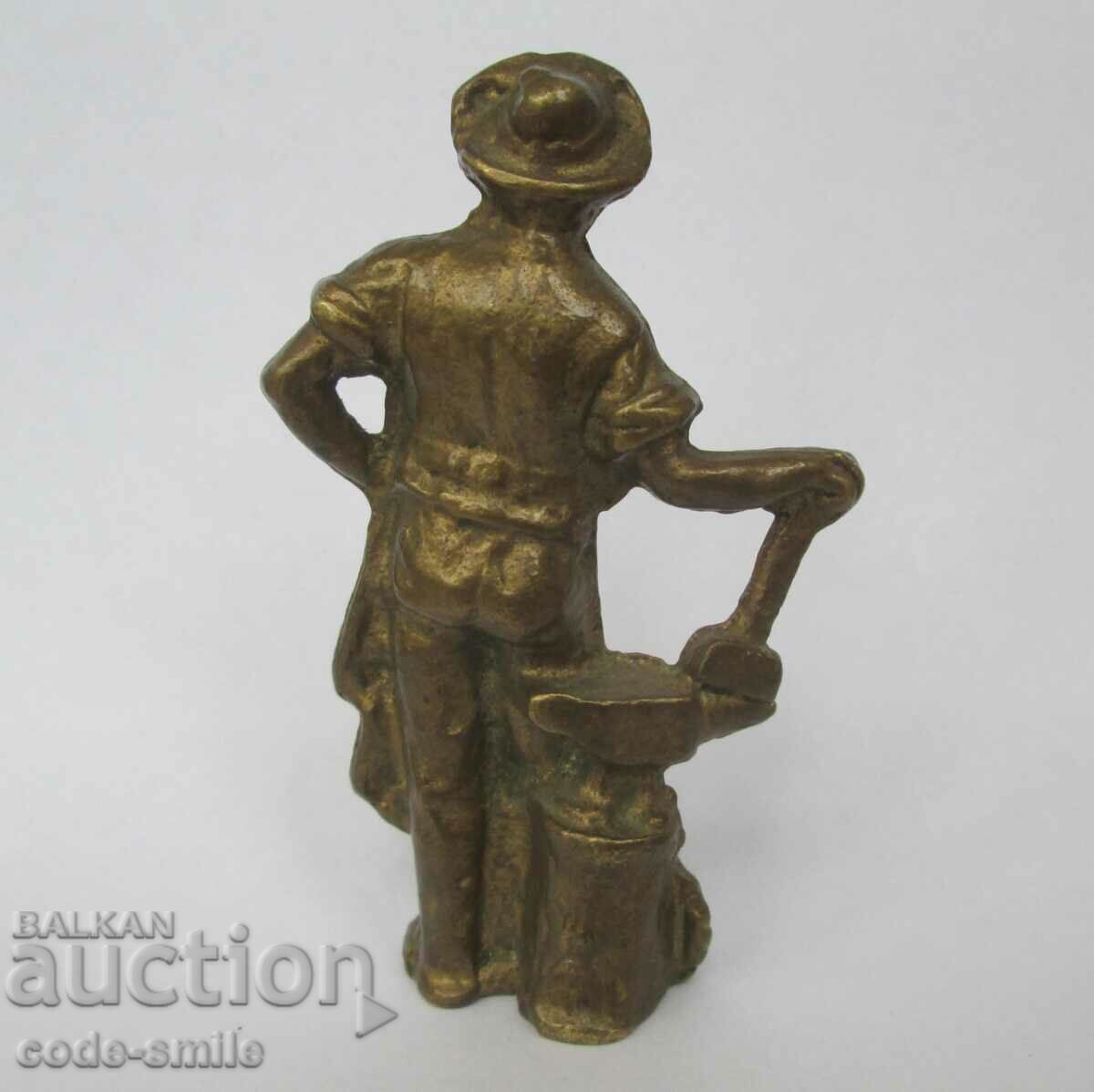 Licitație Statueta din bronz vechi The Old Blacksmith bronz solid Licitație Statueta din bronz vechi The Old Blacksmith bronz solid