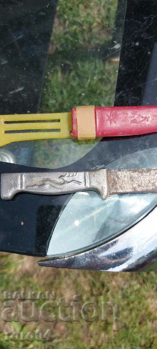 Auction  OLD FAIR KNIFE