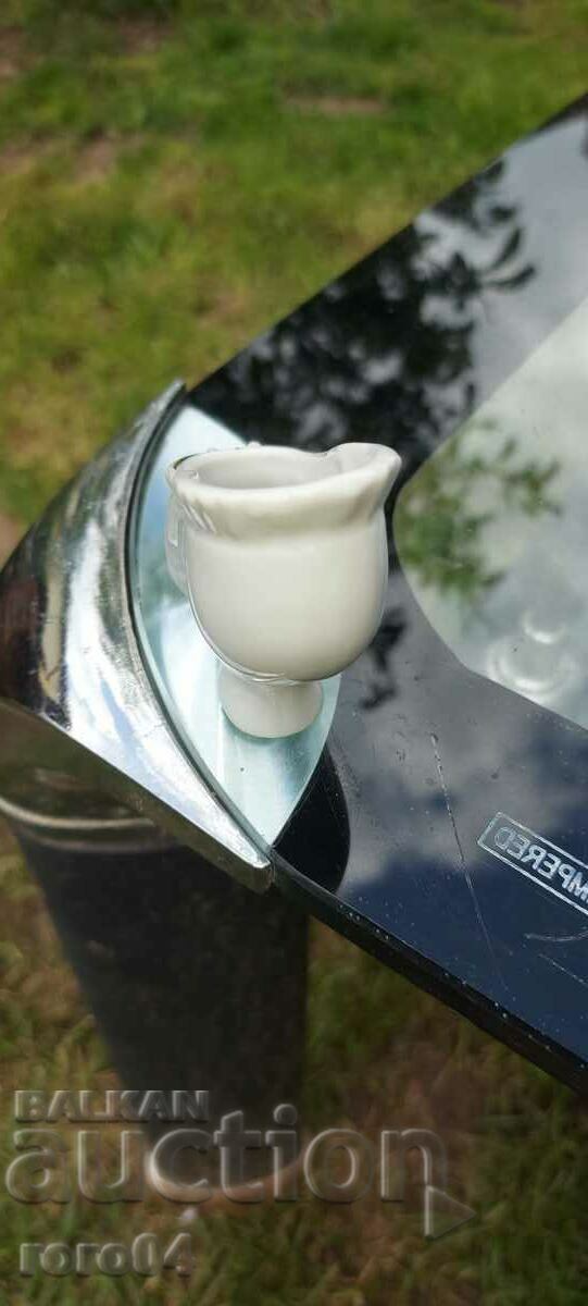 Auction PORCELAIN SHOE Auction PORCELAIN SHOE