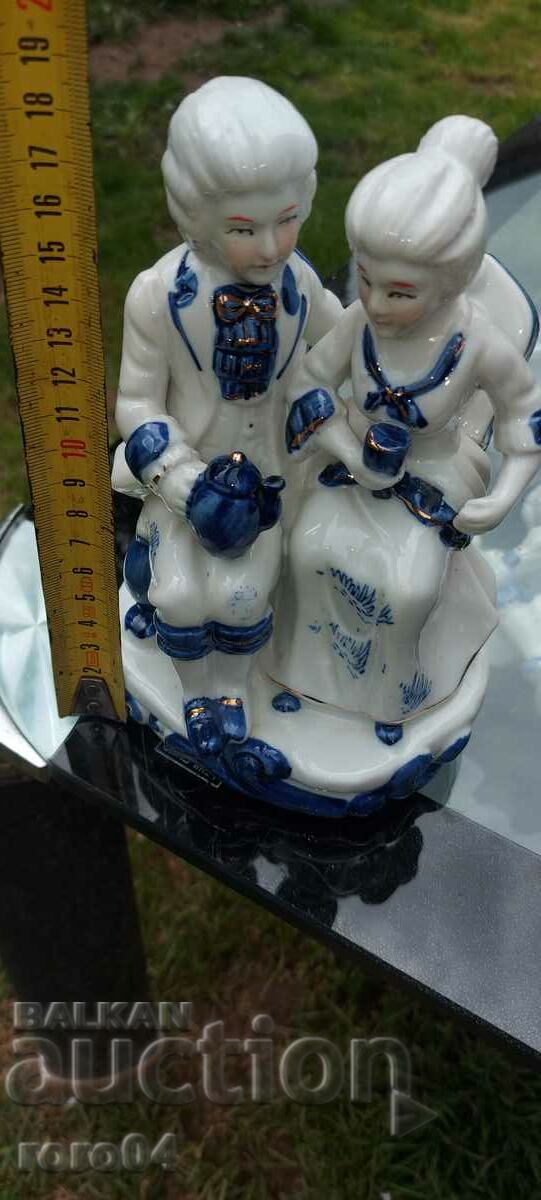 PORCELAIN STATUETTE - 5