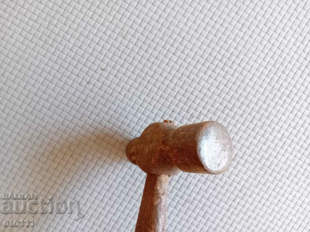 Delivery of OLD TIN HAMMER Delivery of OLD TIN HAMMER