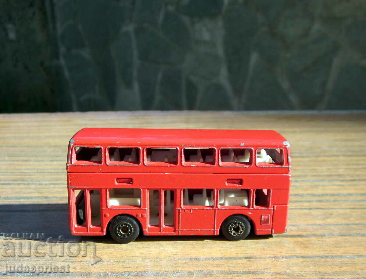 toy bus London bus matchbox made in Macau 1981