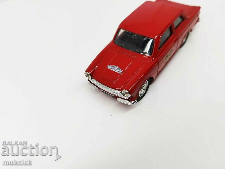 1:43? CORGI LOTUS CORTINA STROLLER TOY MODEL with price 40.00 BGN | € 20.45