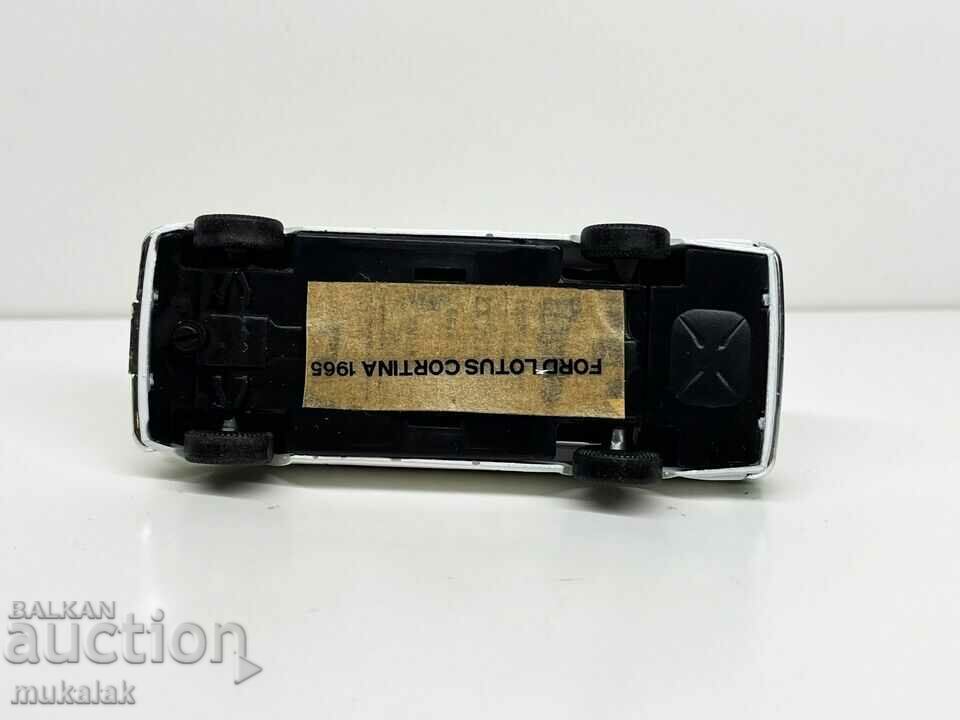 1:43 ELIGOR FORD CORTINA TROLLEY TOY MODEL - 5 1:43 ELIGOR FORD CORTINA TROLLEY TOY MODEL - 5