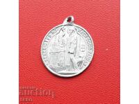 Религиозен медальон-свети Бенедикт 480-547 година