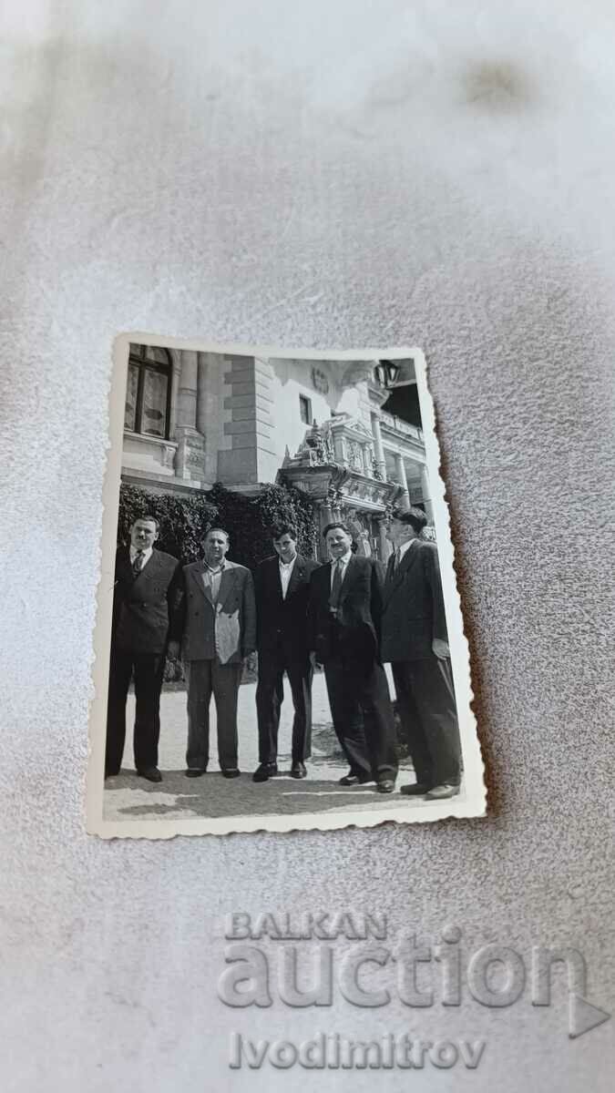 Photo Sofia Five men on the street