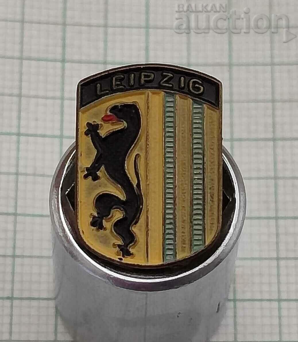 LEIPZIG GDR COAT OF ARMS BADGE