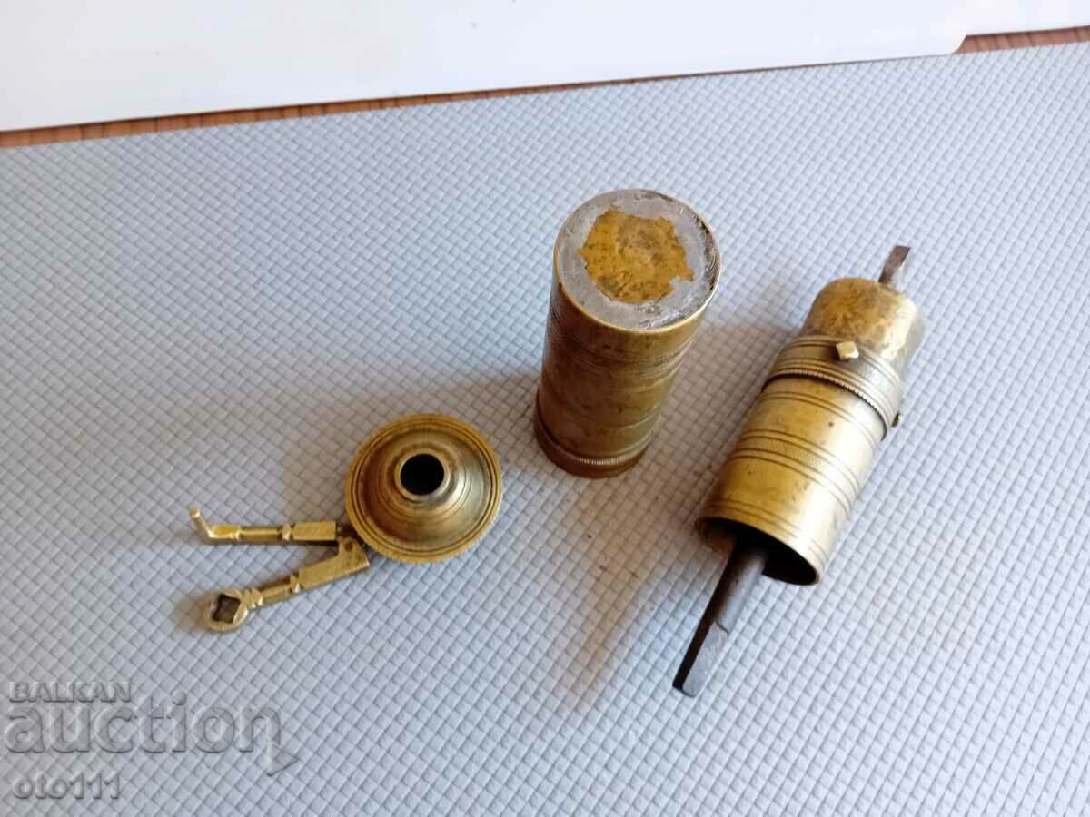 Delivery of OLD BRONZE MILL Delivery of OLD BRONZE MILL