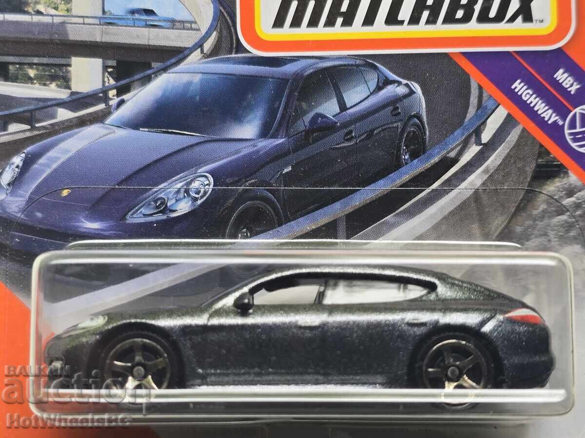 Matchbox - 2010 PORSCHE PANAMERA Matchbox - 2010 PORSCHE PANAMERA