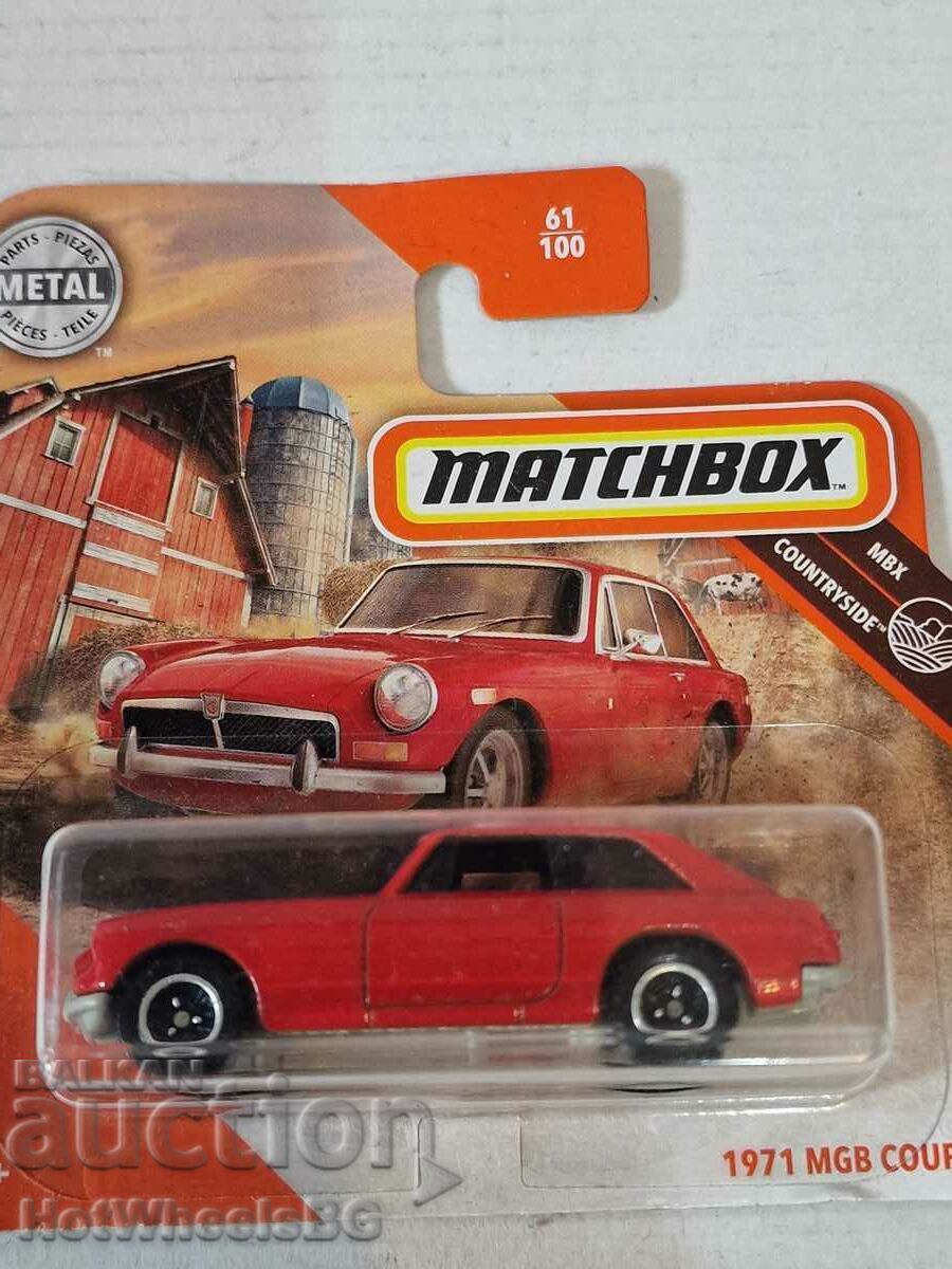 Matchbox - No. MB1213 - MGB GT Coupe - 5 Matchbox - No. MB1213 - MGB GT Coupe - 5