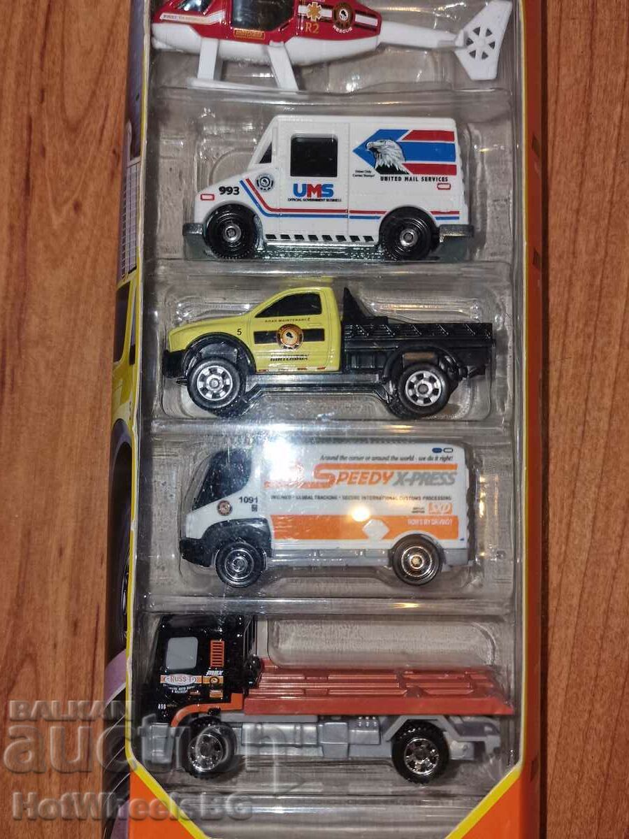 Delivery of Matchbox - Set of brand new metal trolleys 5 pcs. Delivery of Matchbox - Set of brand new metal trolleys 5 pcs.