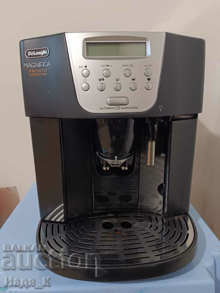 Coffee robot Delonghi Magnifica Esam4500 from 1 st