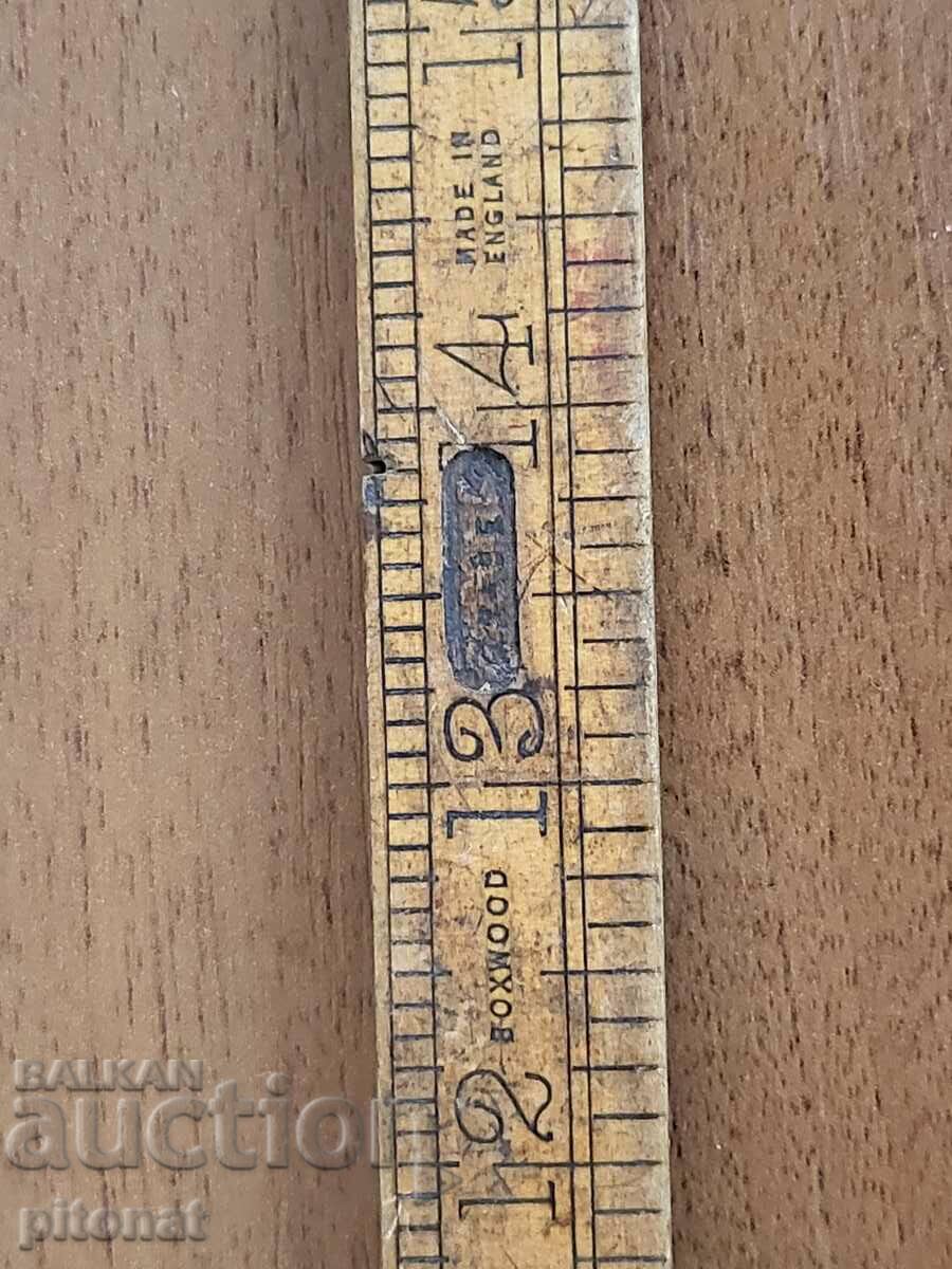 Παράδοση Παλιό πτυσσόμενο ξύλινο μέτρο ίντσας Παράδοση Παλιό πτυσσόμενο ξύλινο μέτρο ίντσας
