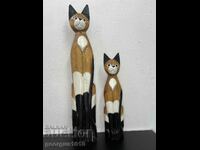Wooden cats #5363