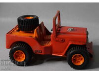 Old Soc metal toy jeep safari model
