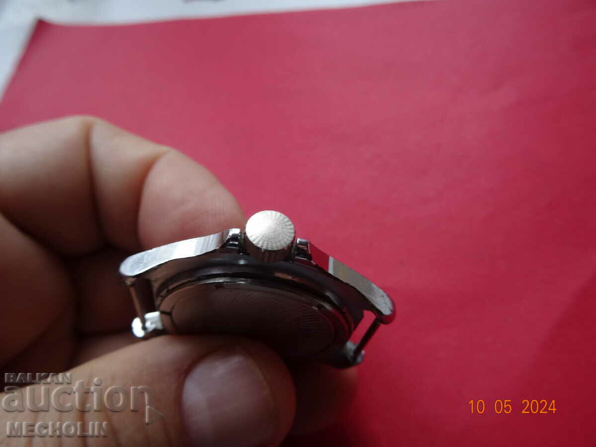 COMMANDER'S WATCH - 5 COMMANDER'S WATCH - 5