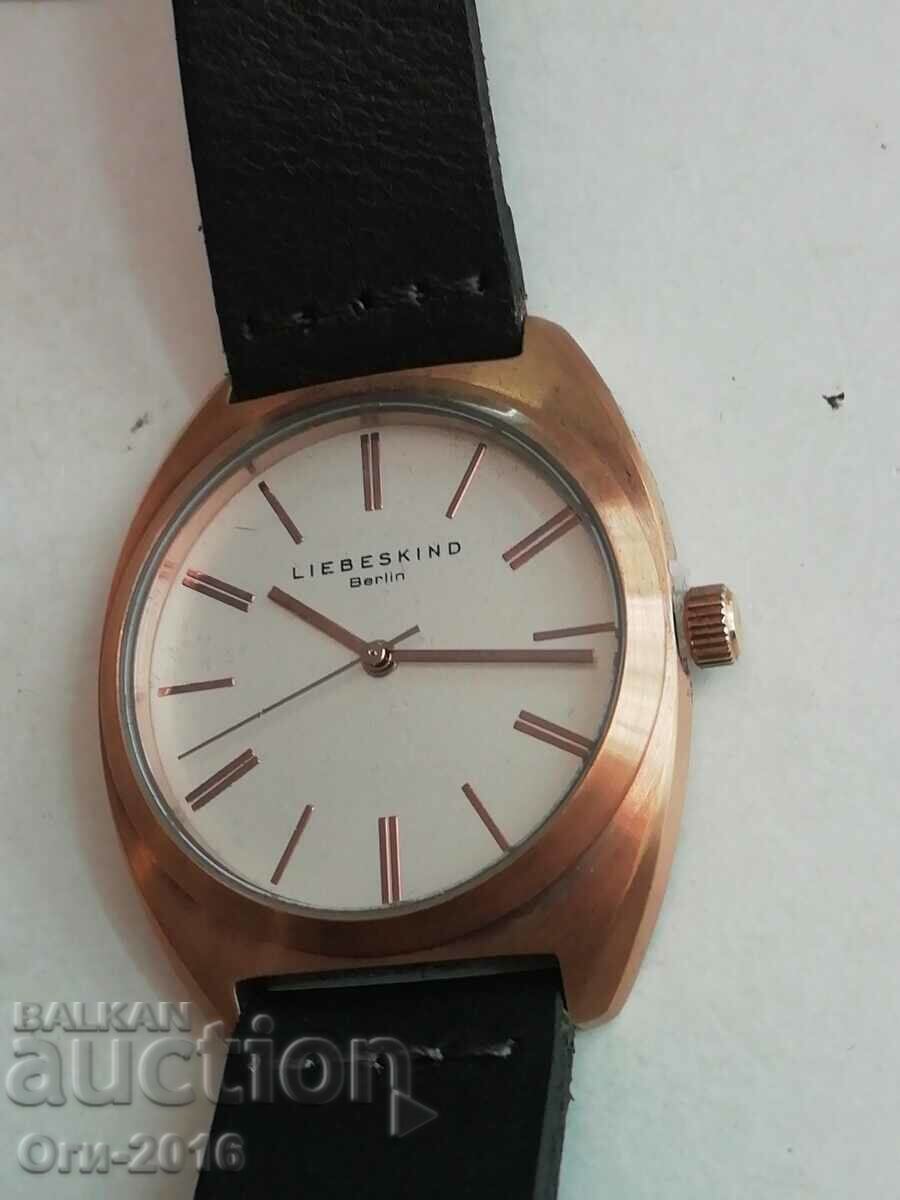 Delivery of LIEBESKIND Berlin watch Delivery of LIEBESKIND Berlin watch