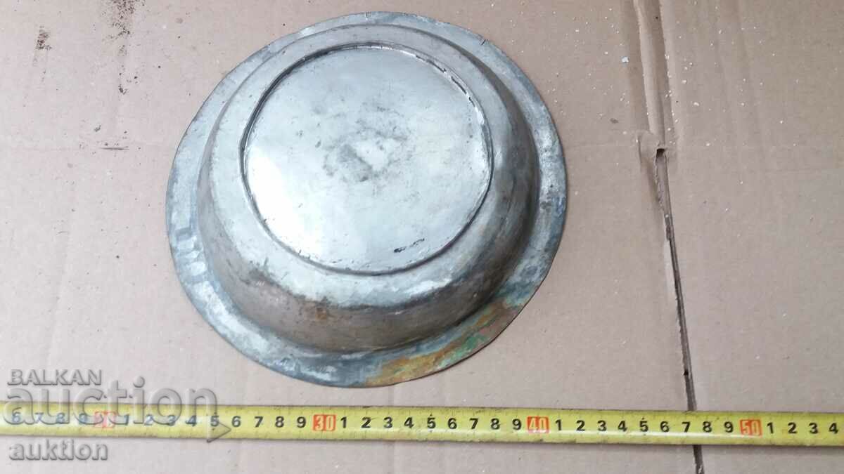 RENAISSANCE COPPER BOWL, PLATE, TRAY - 7 RENAISSANCE COPPER BOWL, PLATE, TRAY - 7