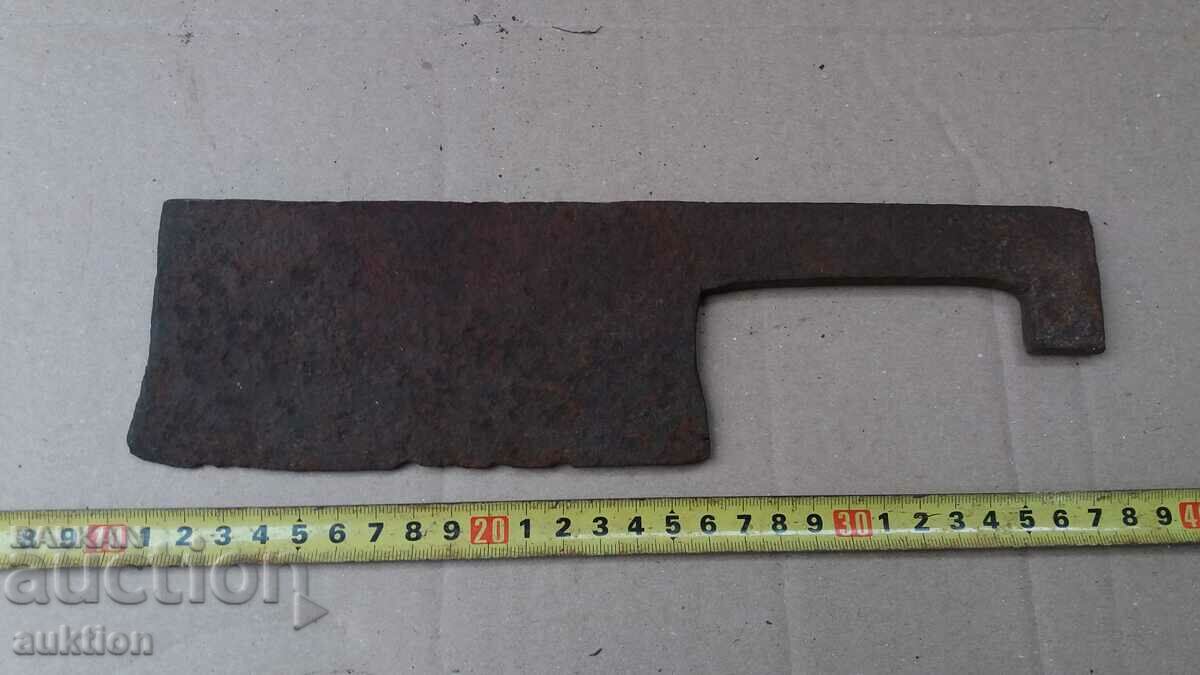 Auction  a massive forged saber tool