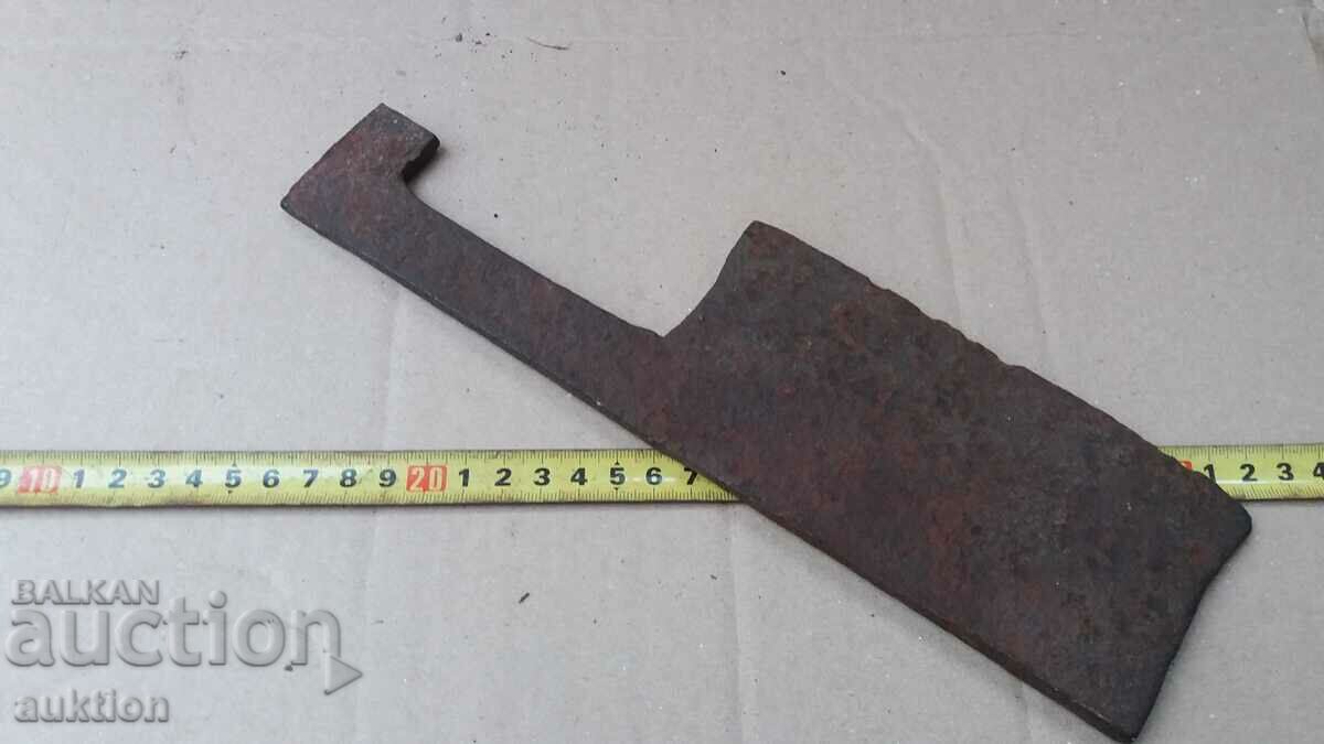 a massive forged saber tool - 7