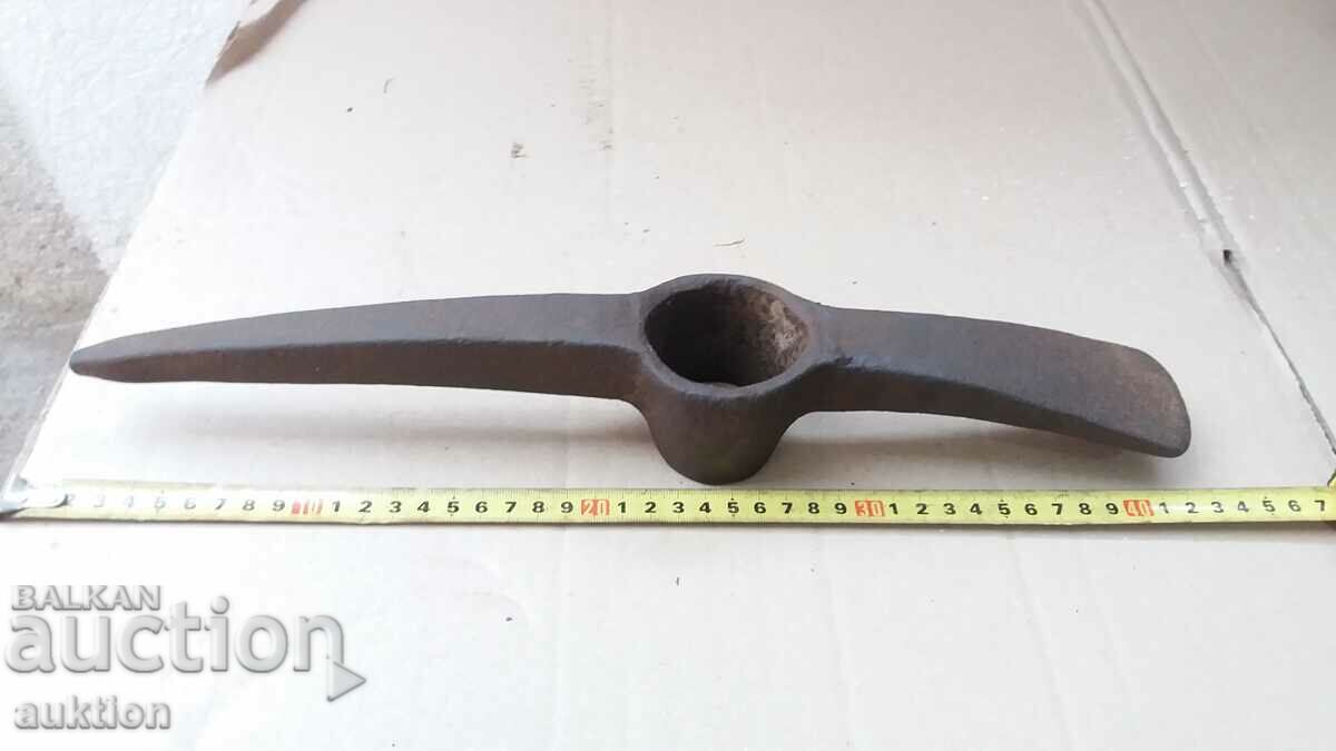 a massive military pickaxe, a pickaxe - a tool with price 7.99 BGN | € 4.09 a massive military pickaxe, a pickaxe - a tool with price 7.99 BGN | € 4.09