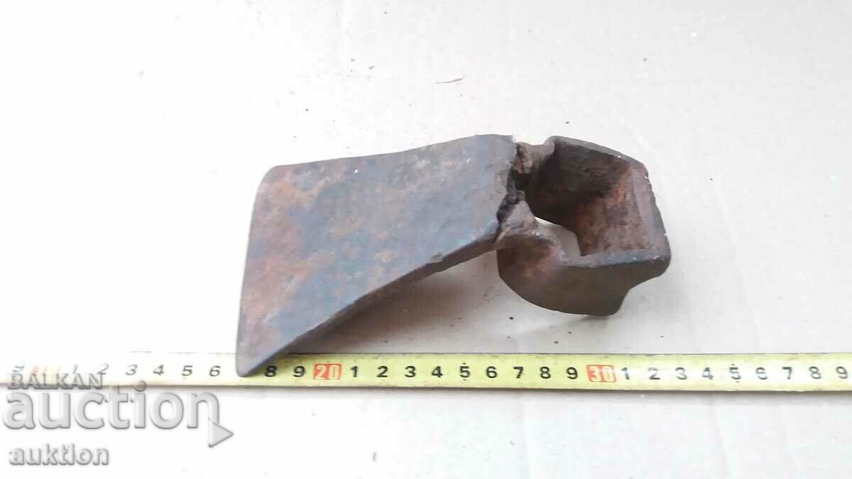 Auction an old small hoe, a digger - a tool Auction an old small hoe, a digger - a tool