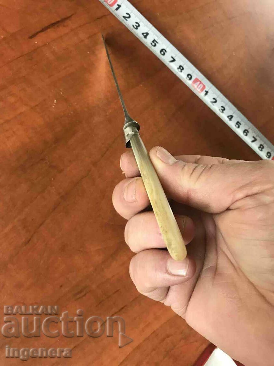 Delivery of KNIFE SERVICE ORNAMENTS MOTHER OF PEARL SILVER PLATED Delivery of KNIFE SERVICE ORNAMENTS MOTHER OF PEARL SILVER PLATED