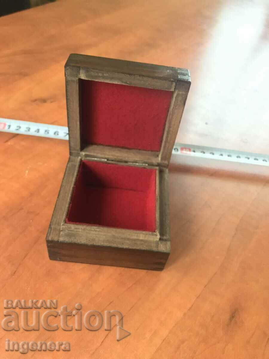 Auction JEWELERY BOX WOOD DRAWING PYROGRAPH FROM SOCA NOVO MOSTRA Auction JEWELERY BOX WOOD DRAWING PYROGRAPH FROM SOCA NOVO MOSTRA