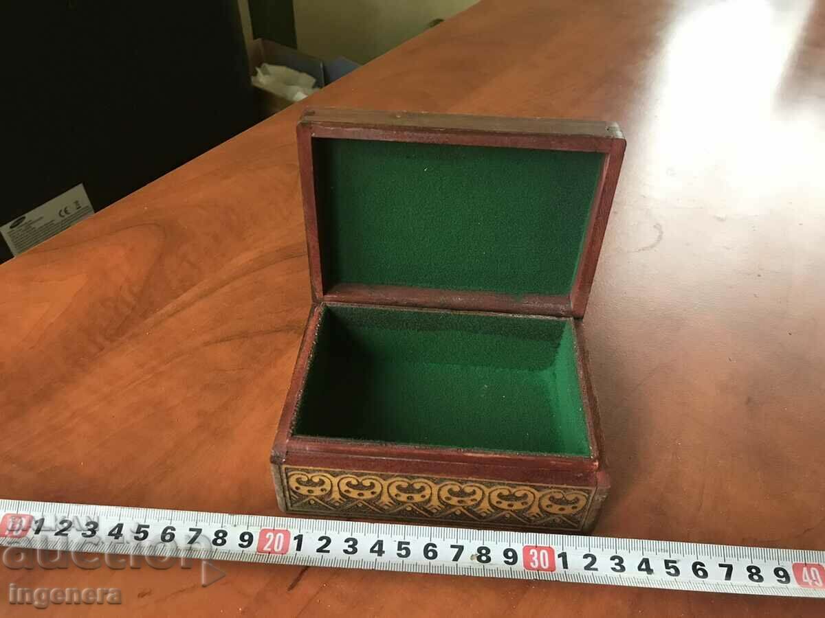 Auction JEWELERY BOX WOOD DRAWING PYROGRAPH PLUSH BY SOCA MOSTRA Auction JEWELERY BOX WOOD DRAWING PYROGRAPH PLUSH BY SOCA MOSTRA