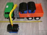 Toy - Big Truck with containers