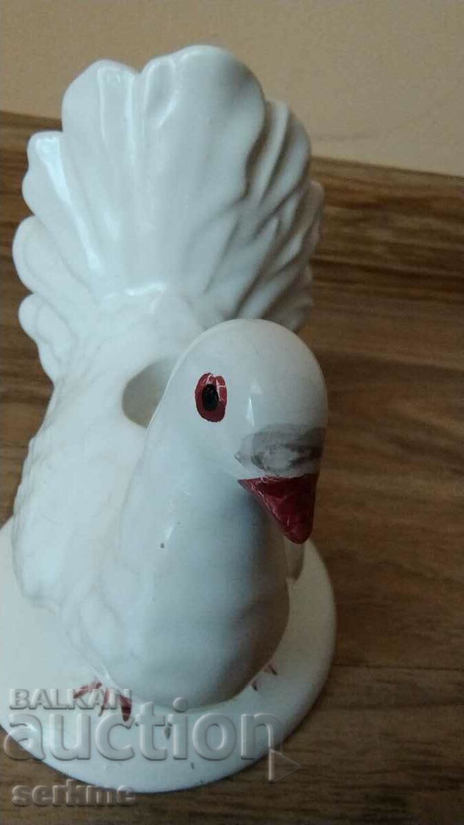 Porcelain figure - 7 Porcelain figure - 7