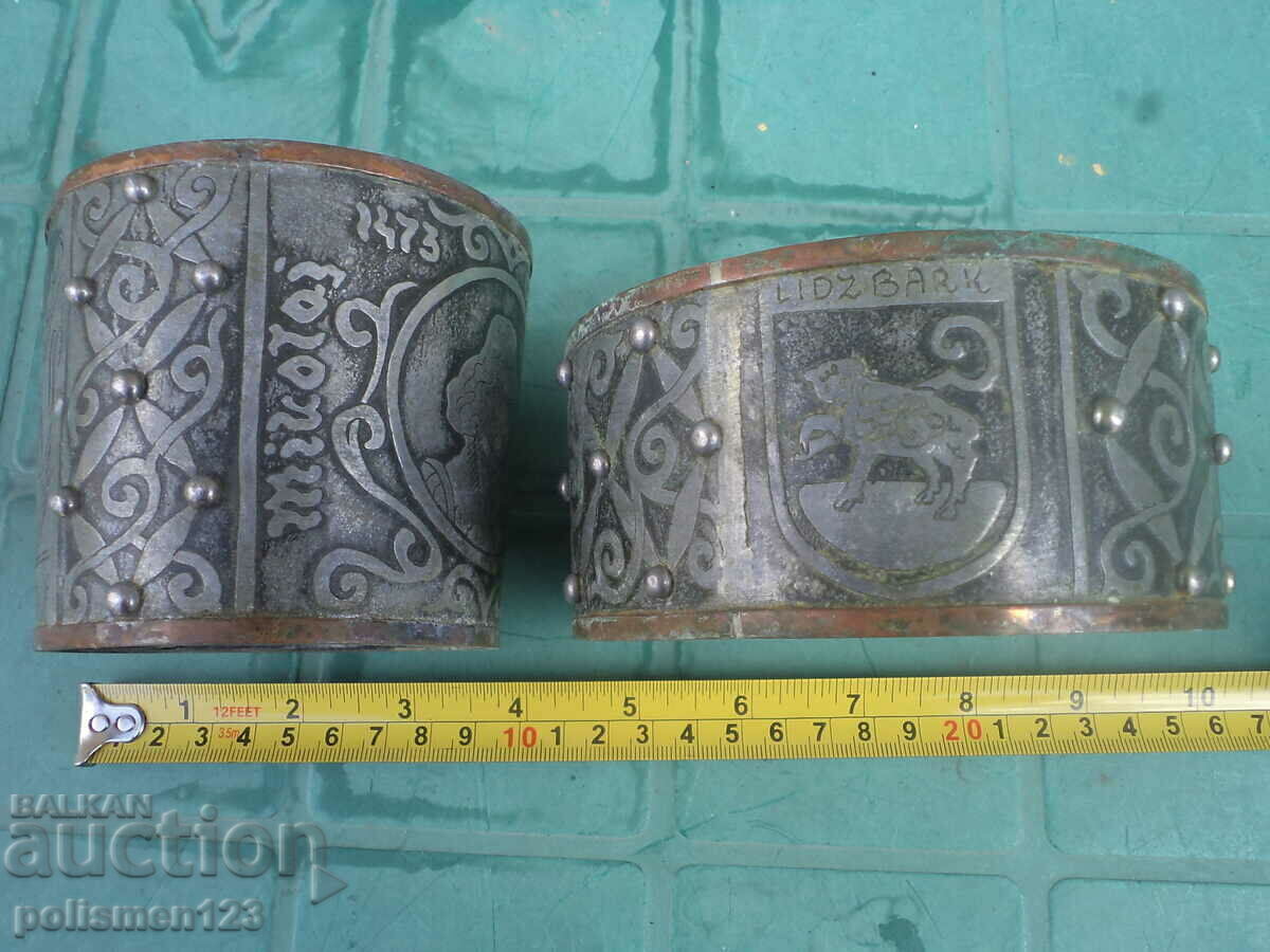 Delivery of FURNITURE Delivery of FURNITURE