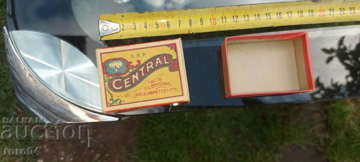 Delivery of CARDBOARD BOX - D.R.P. - WWII Delivery of CARDBOARD BOX - D.R.P. - WWII