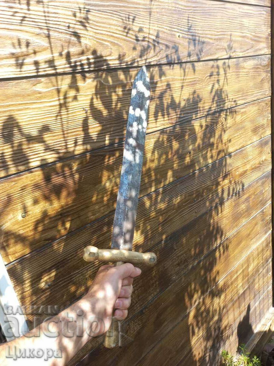 OLD SWORD CUTTER PROP - 6 OLD SWORD CUTTER PROP - 6