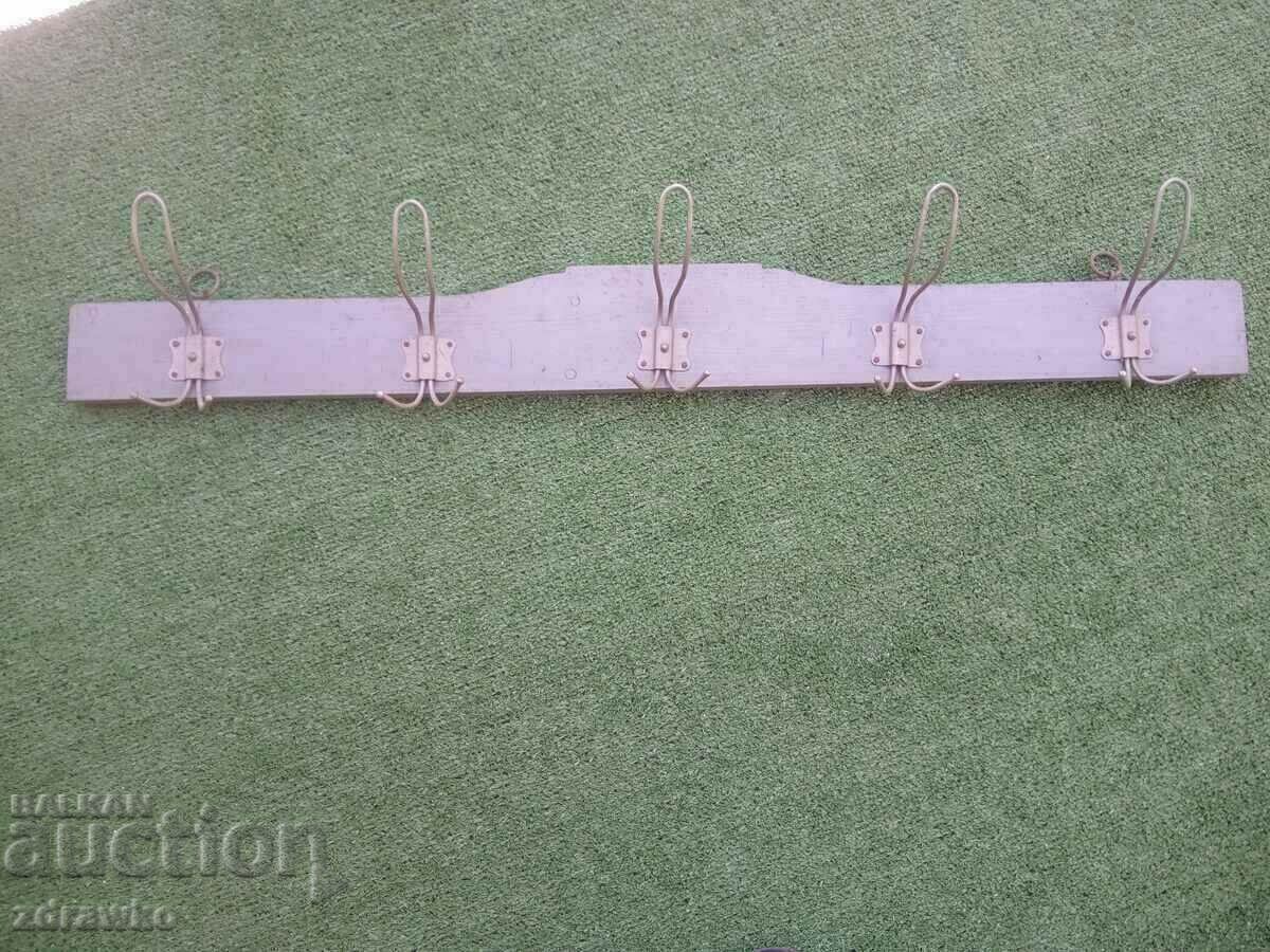 Umeraș din lemn vintage