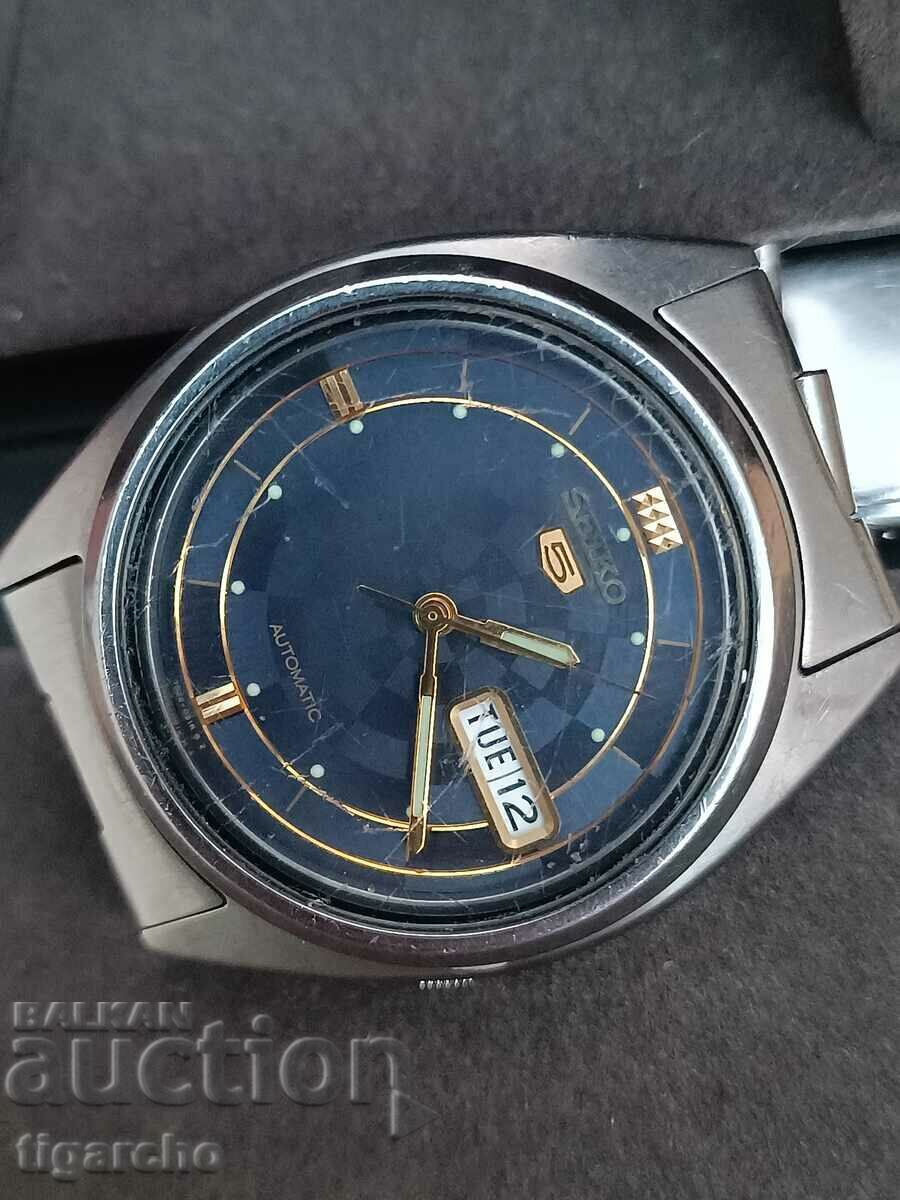 Seiko5 watch - 5