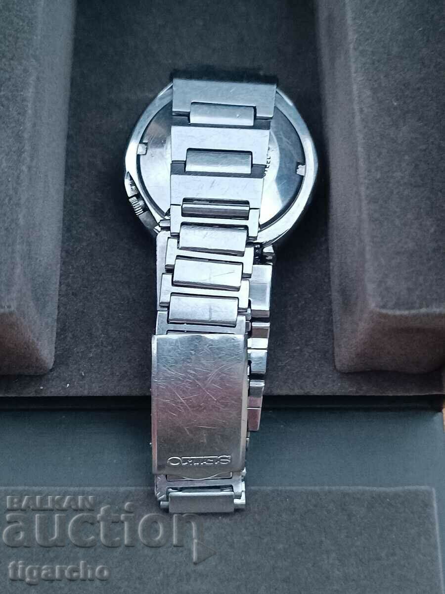 Auction Seiko5 watch Auction Seiko5 watch