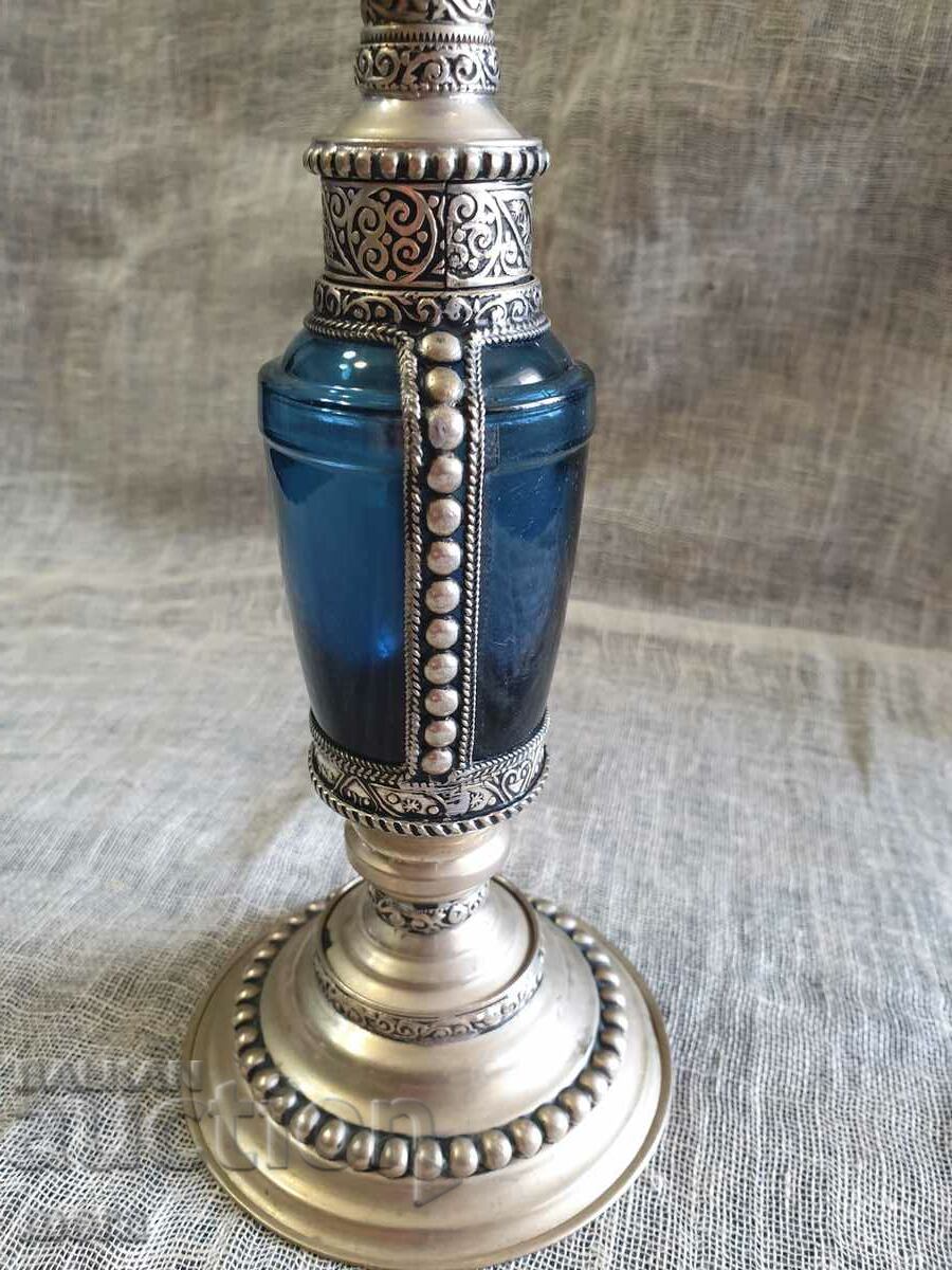 Recipient de sticlă pentru lichide parfumate cu preț 180.00 BGN | € 92.03