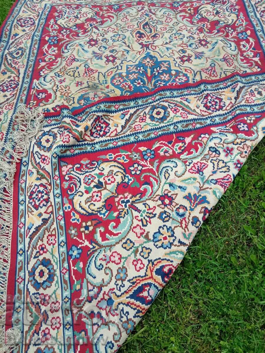 a large Kotlen carpet - 7 a large Kotlen carpet - 7