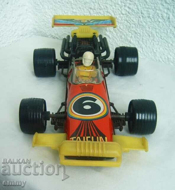 Taifun racing rally car cart, sheet metal and plastic with price 28.00 BGN | € 14.32 Taifun racing rally car cart, sheet metal and plastic with price 28.00 BGN | € 14.32