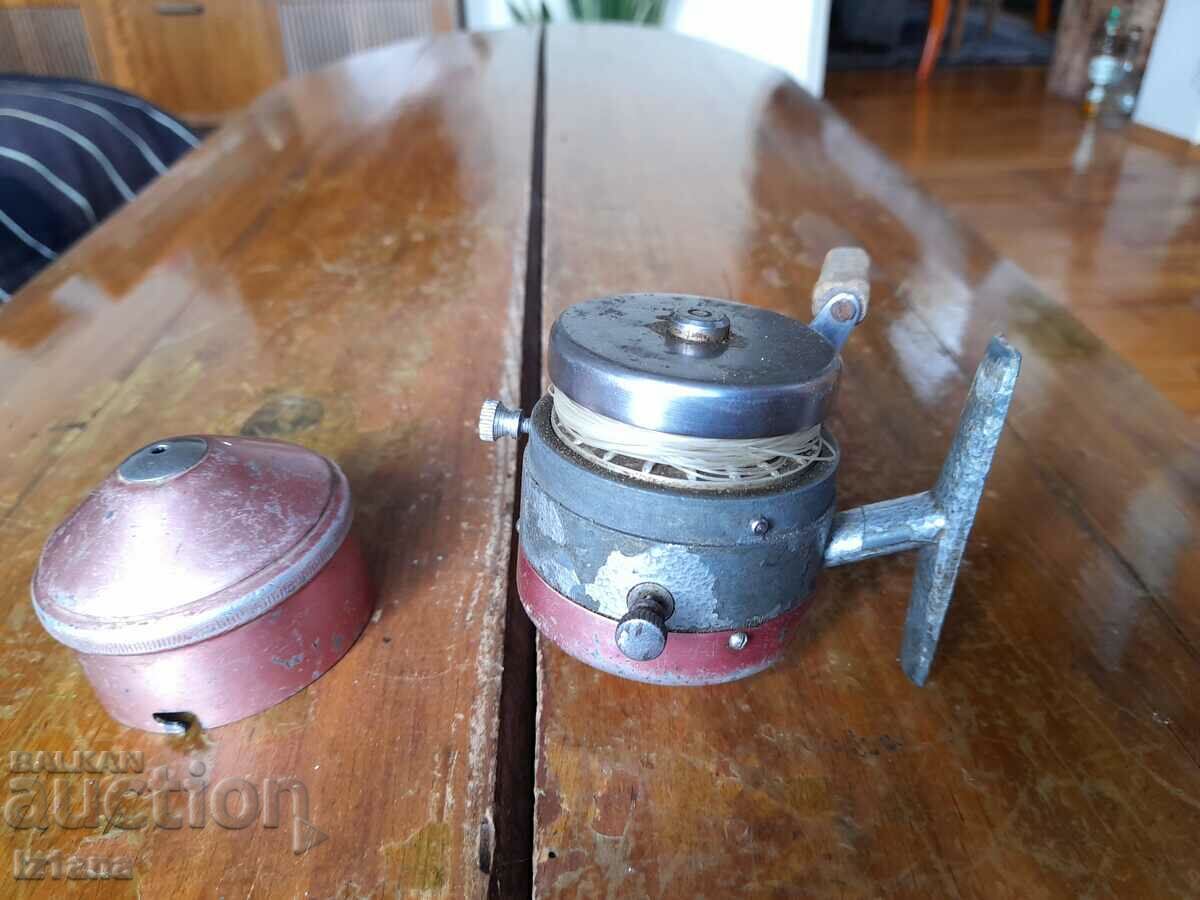 Old fishing reel