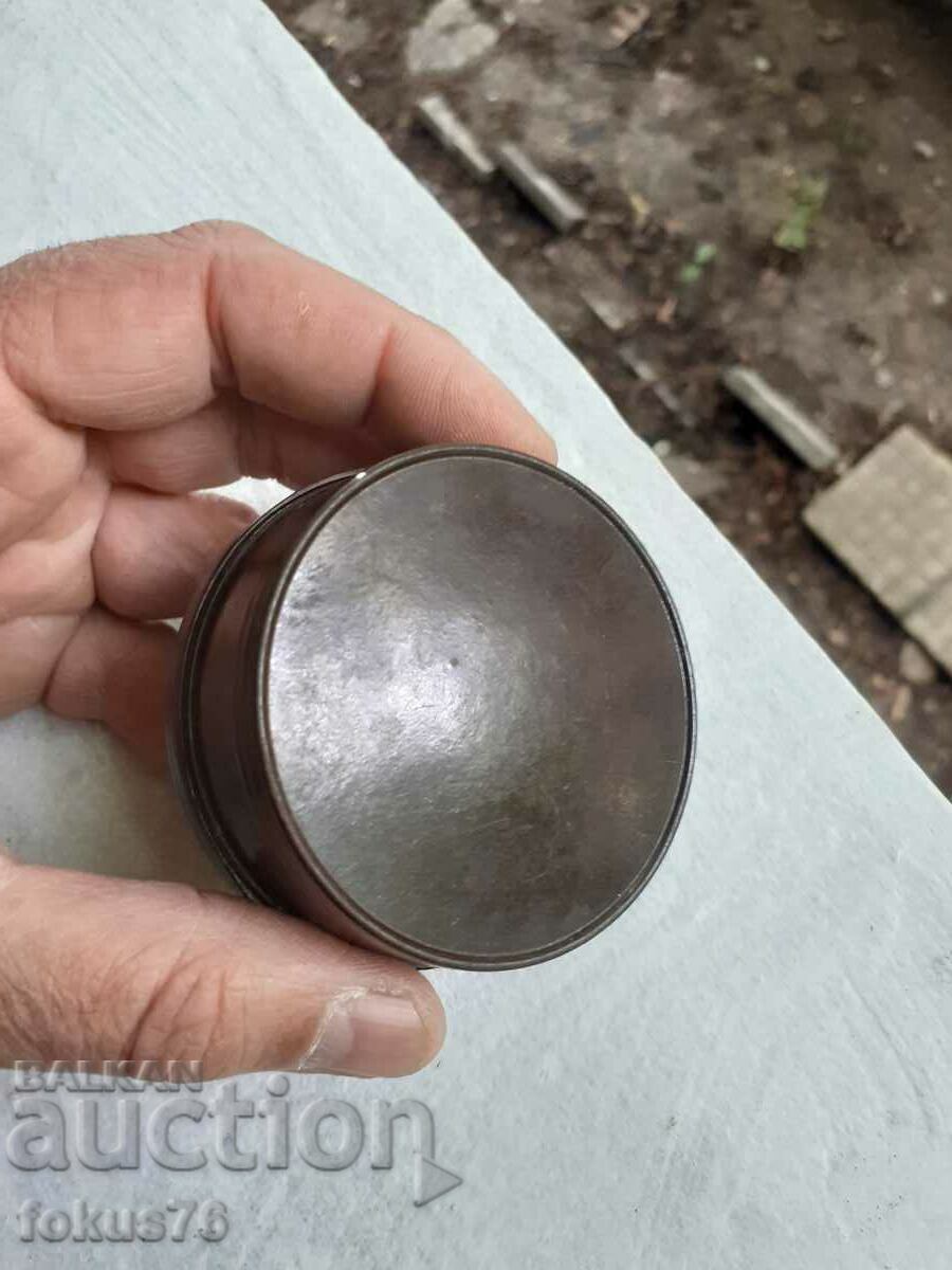 Auction Old bakelite shoe polish box Ray Auction Old bakelite shoe polish box Ray