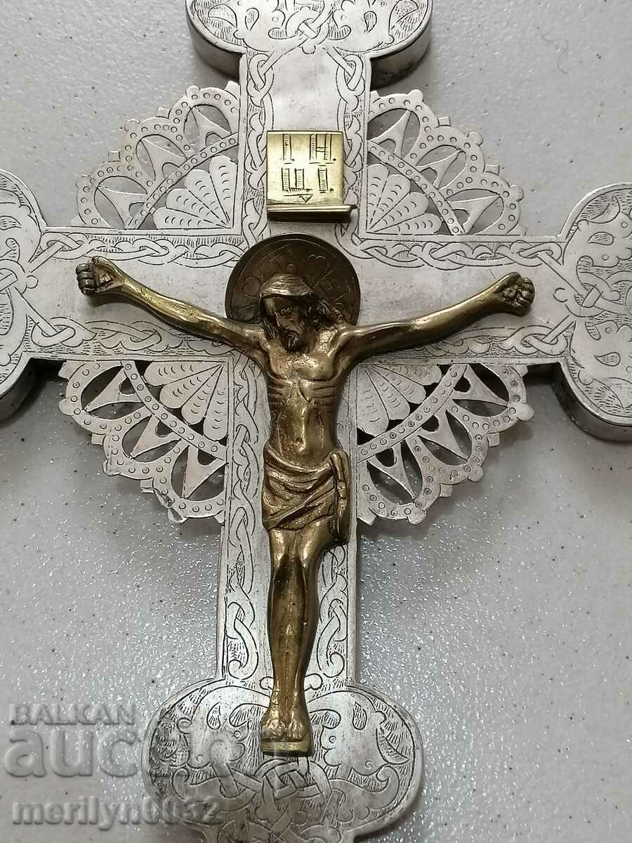 Свещенически възрожденски кръст сребро с гравюри края 19ти в