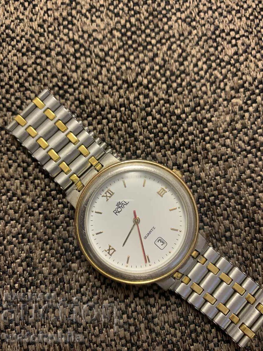 Royal quartz branded men's watch. It works.