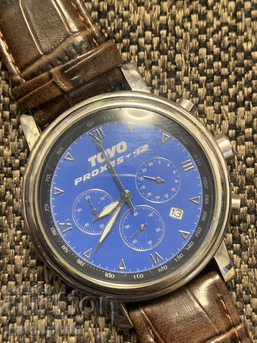 Ceas de bărbați marca cu cronograf cuarț Toyo. Funcționează.